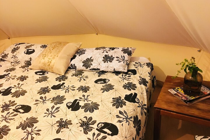 Room 10 of 140