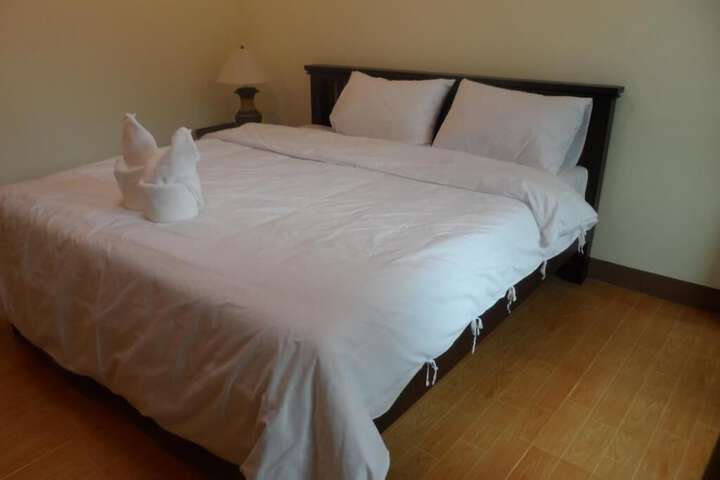 Room 18 of 68