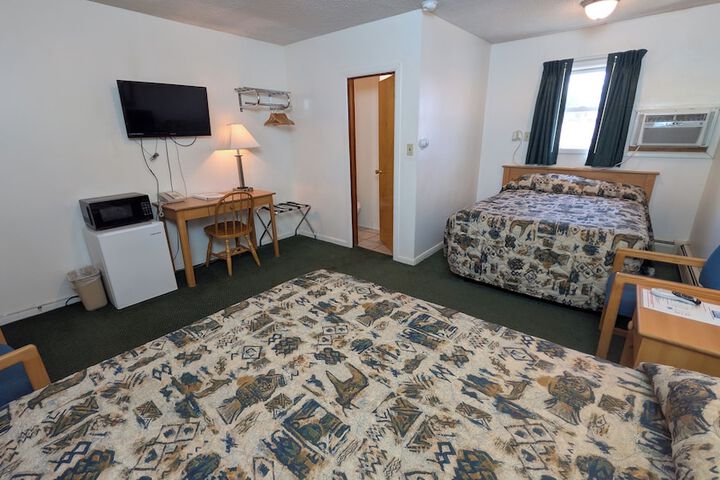 Room 26 of 84