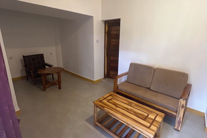 Room 18 of 42