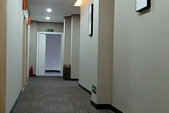 Hotel Interior 6 of 9