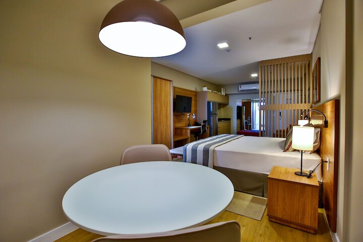 Room 12 of 71