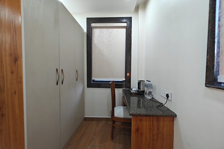 Room 16 of 70