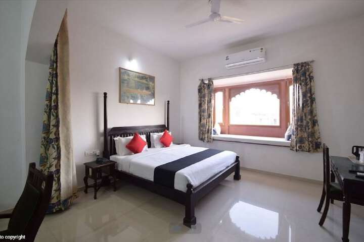 Room 45 of 90