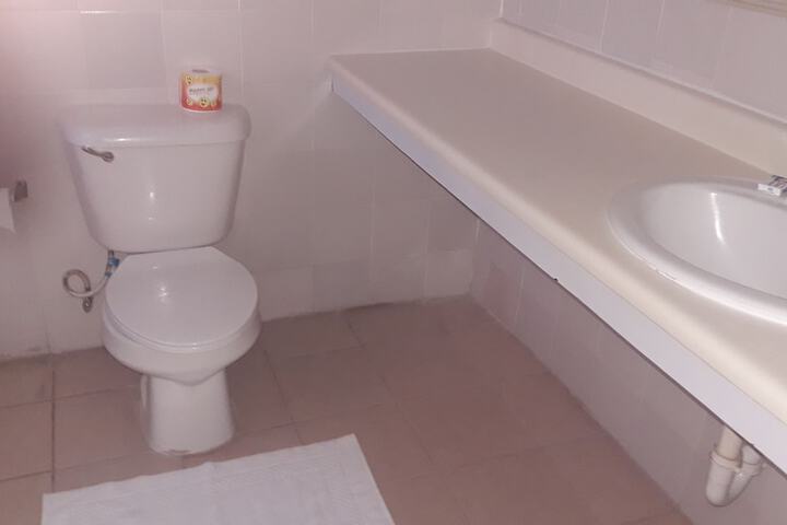 Room 18 of 43
