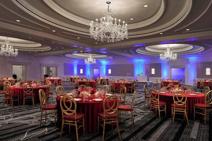 Banquet hall