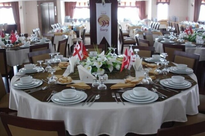 Dining Photos