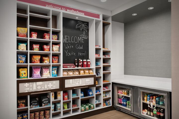 Snack bar