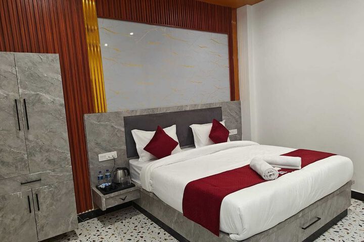 Room 10 of 39