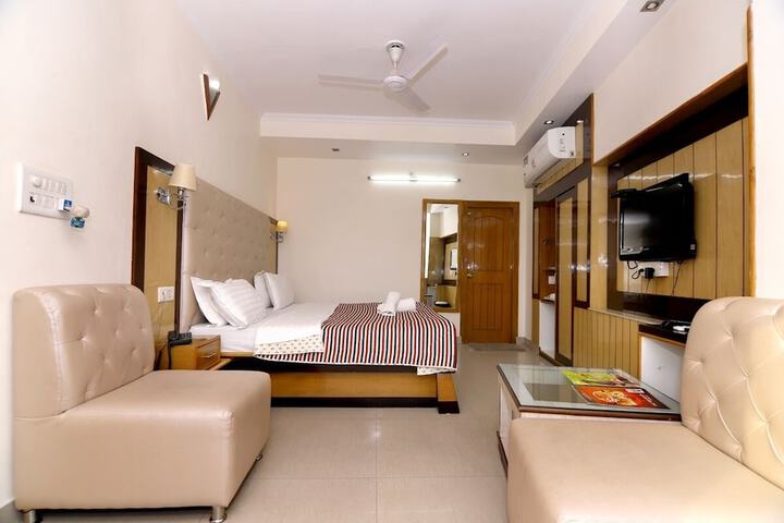 Room 40 of 120