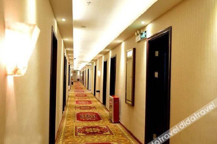Qingzhu Yingmei Hotel