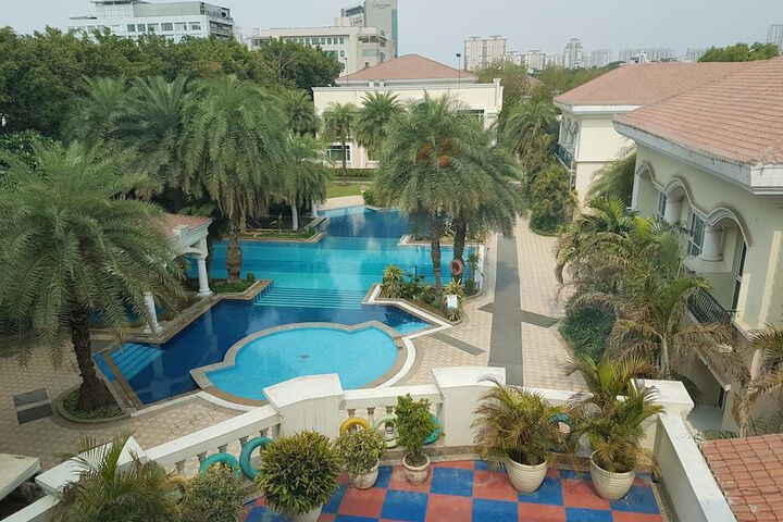 Hotel 33 of 33