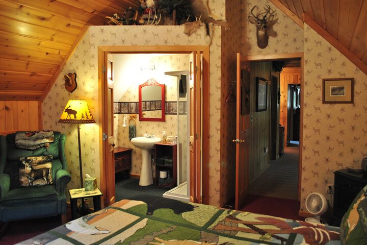 Room 27 of 52