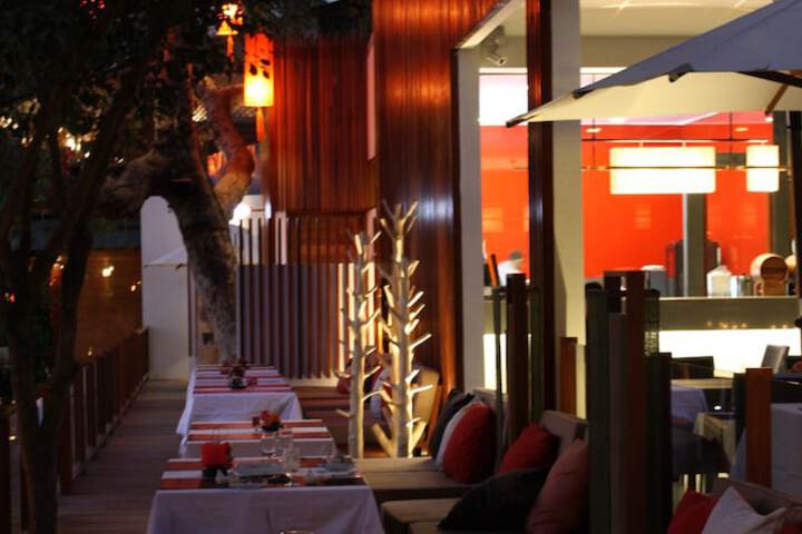 Dining 49 of 83