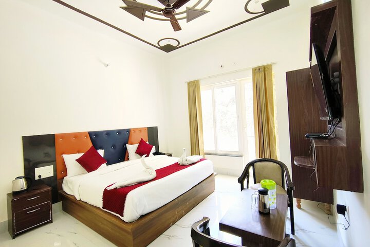 Room 9 of 57