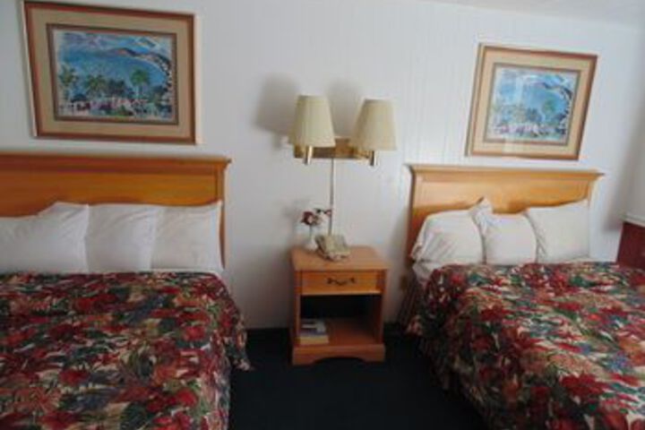 Room 4 of 14