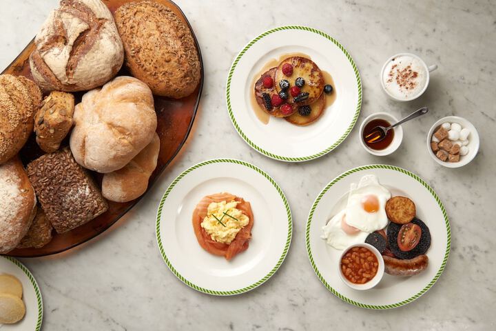 Breakfast/Coffee Service 60 of 72