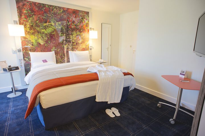 Room 3 of 67