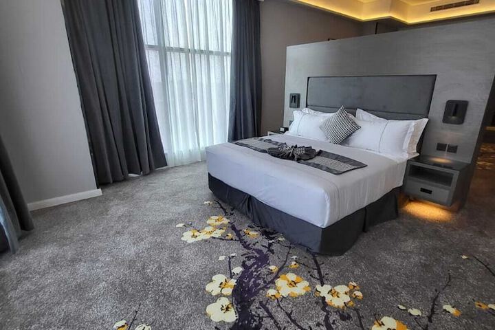 Room 7 of 39