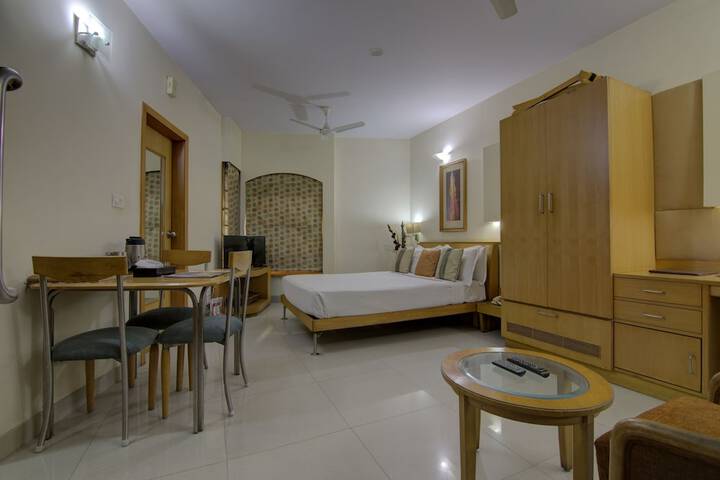 Room 2 of 59