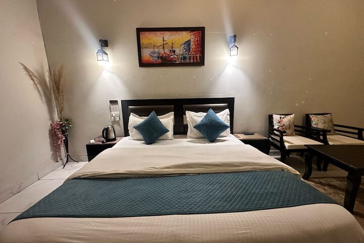 Room 3 of 4