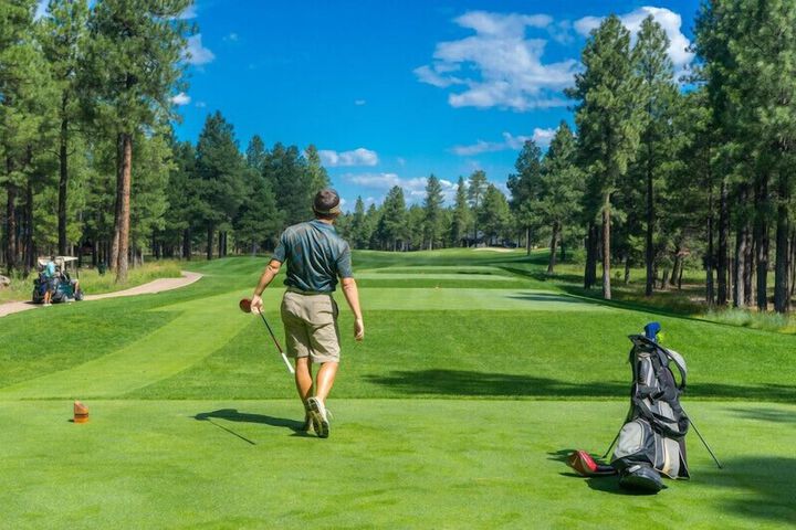 Golf 16 of 24