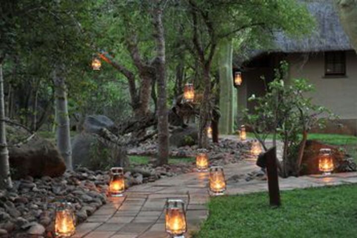 Exterior of Thornybush Waterside Lodge