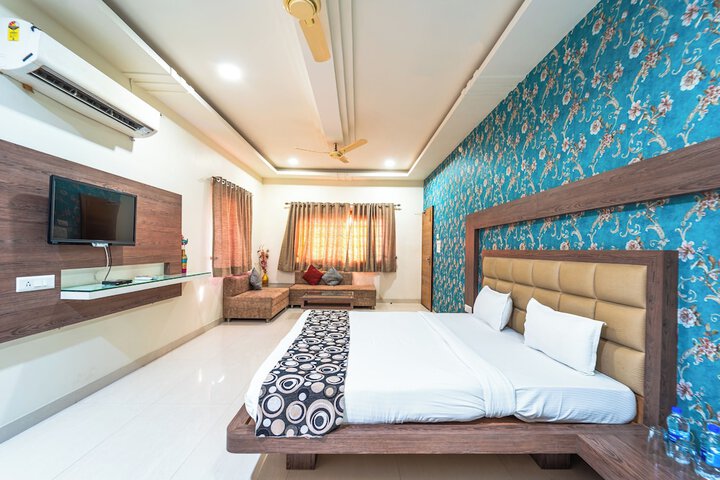 Room 17 of 82