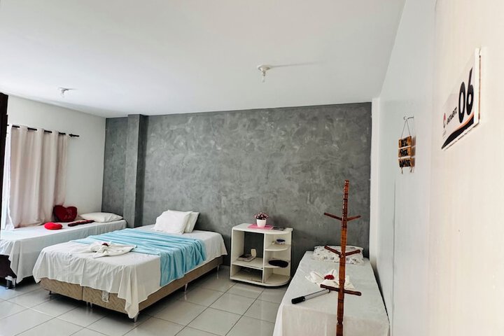 Room 10 of 35