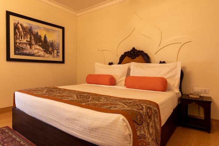 Room 19 of 85