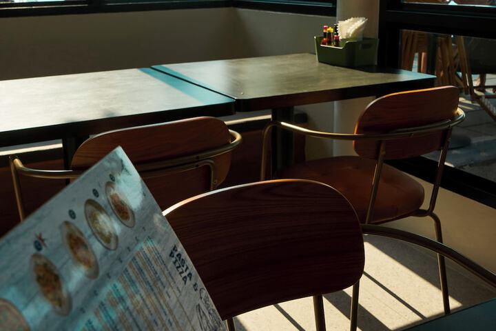 Dining 53 of 99