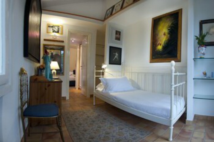 Guestroom Pic