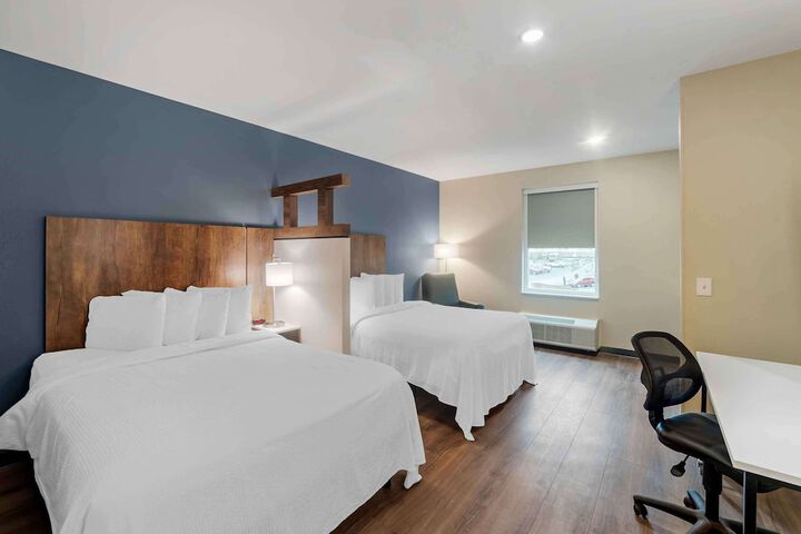 Room 32 of 61