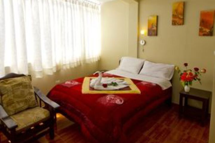 Room 7 of 13