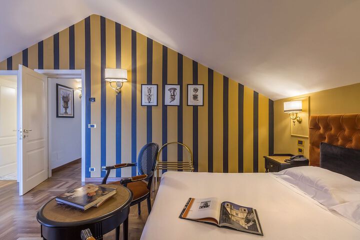 Room 13 of 75