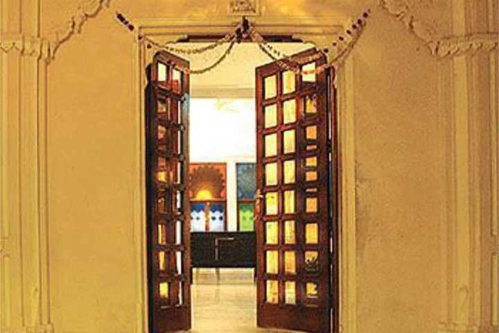 Lobby Entry