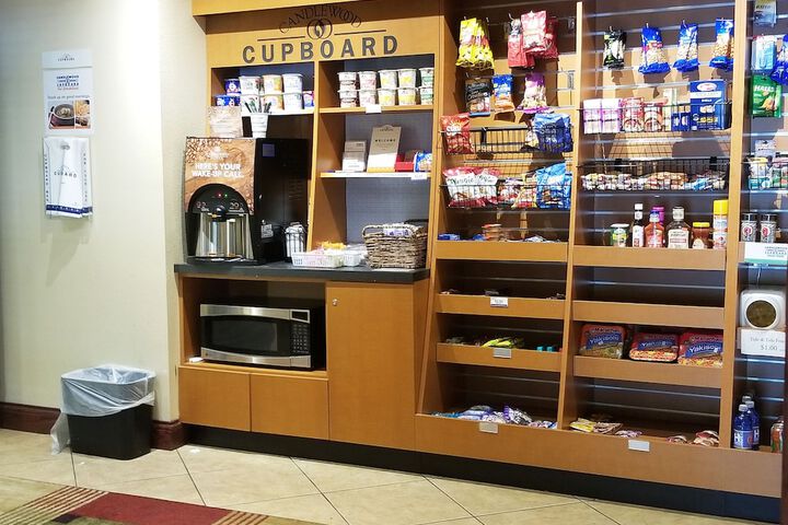 Snack bar