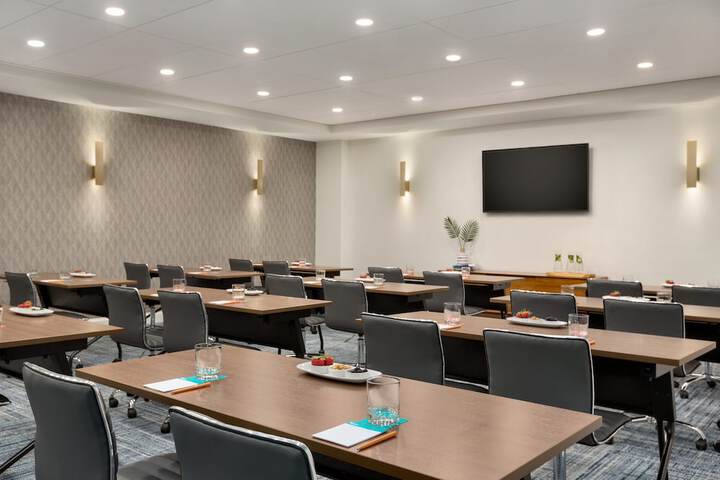 Meeting facility