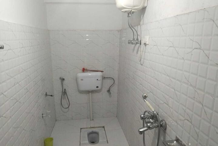 Room 19 of 29
