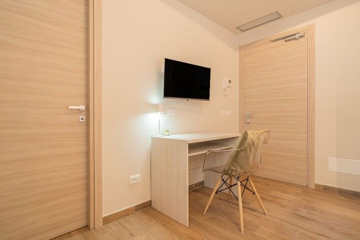 Room 7 of 29