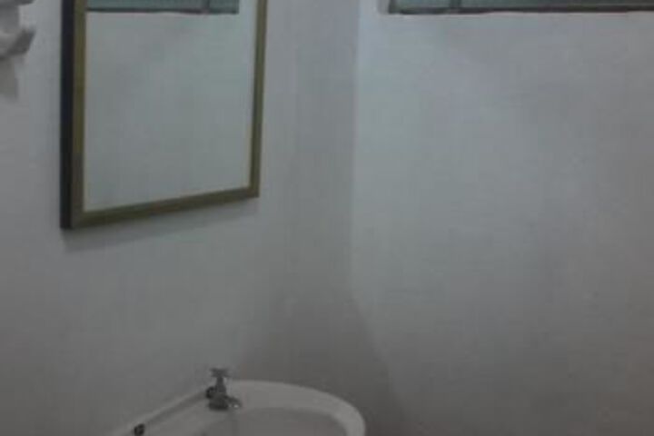 Room 4 of 53