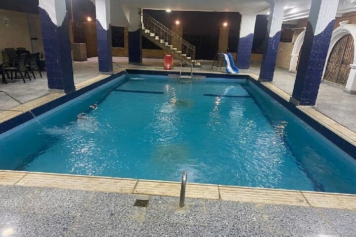 Pool 96 of 114