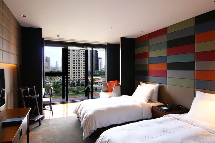 Room 8 of 49