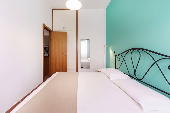 Room 15 of 75