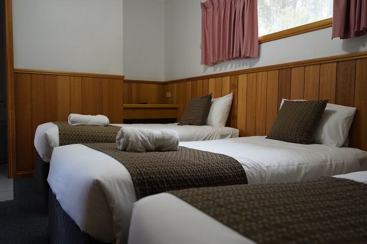 Room 8 of 47