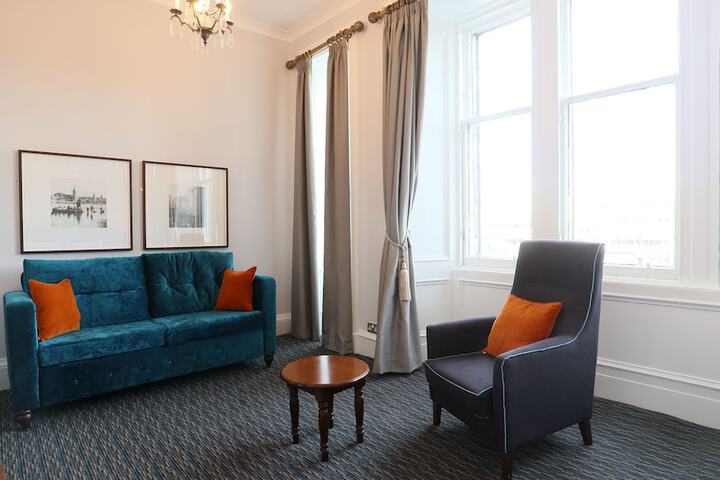 Room 26 of 68