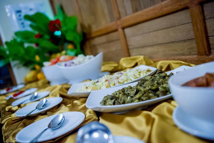 Dining 26 of 66