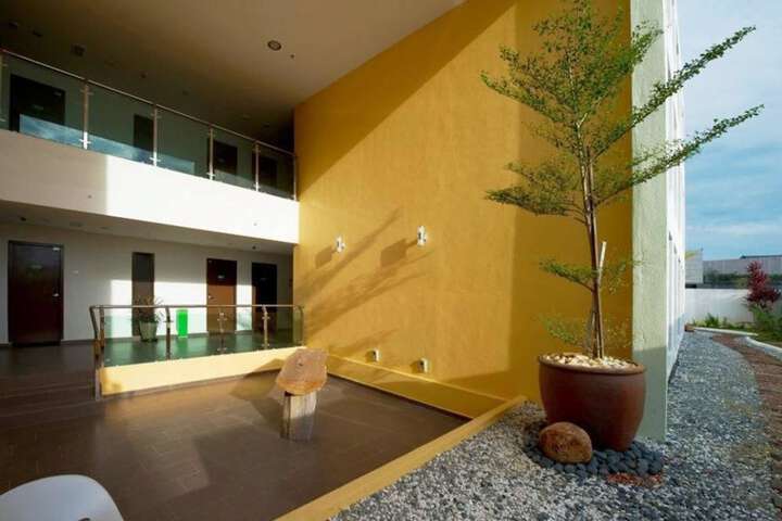 Hotel 63 of 68