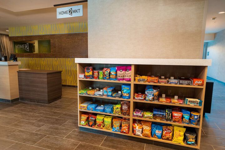 Snack bar