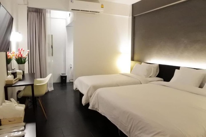 Room 15 of 56